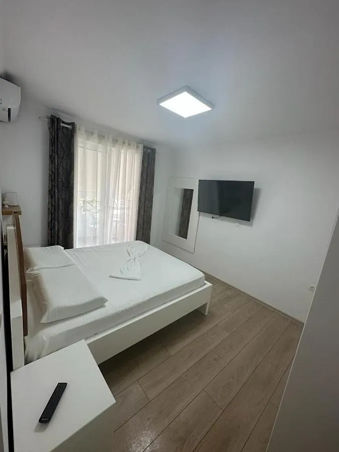 Apartment Hotel Baaa 1 Sarande